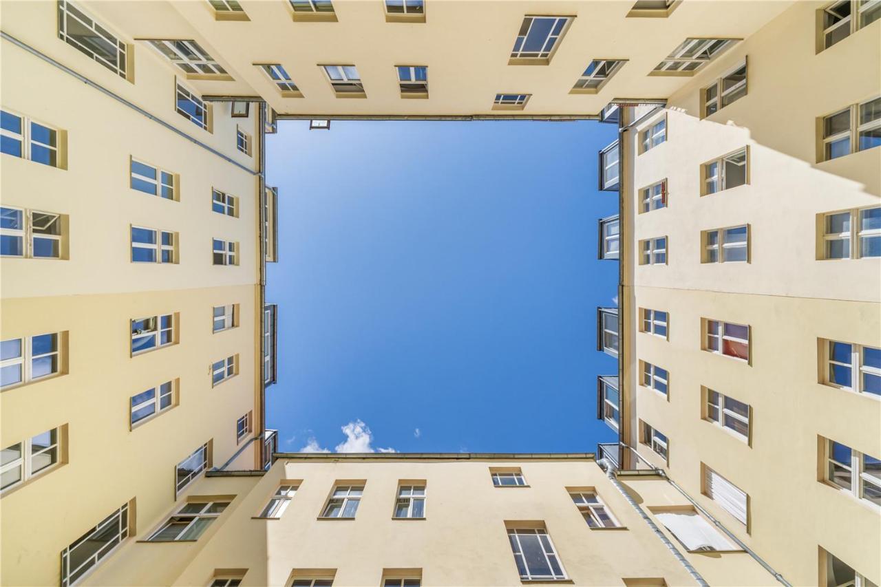 Holiday 33 Apartments Efg Schoenhauser Allee Mit Balkon Berlin Exterior foto