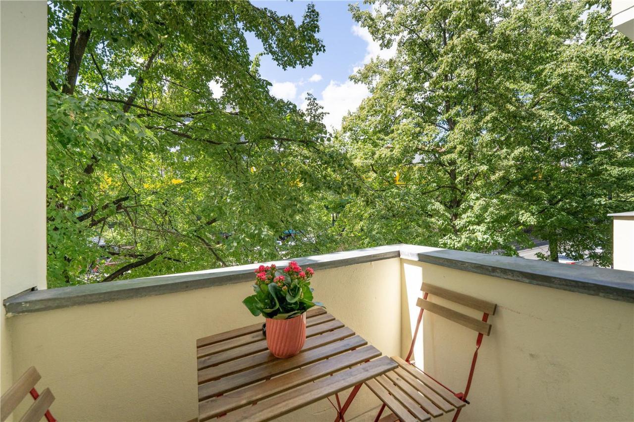 Holiday 33 Apartments Efg Schoenhauser Allee Mit Balkon Berlin Exterior foto